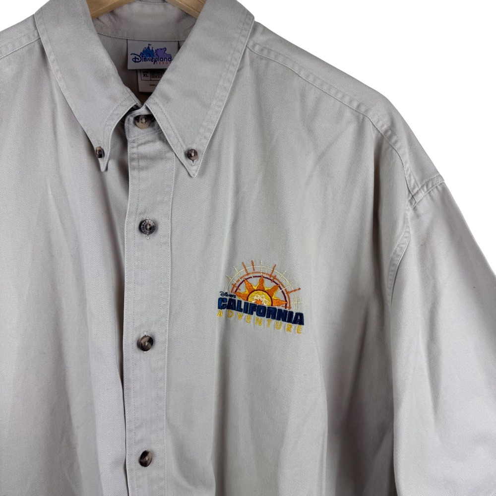Disneyland Resort Shirt Men XL Beige California Adventure Embroidered Twill